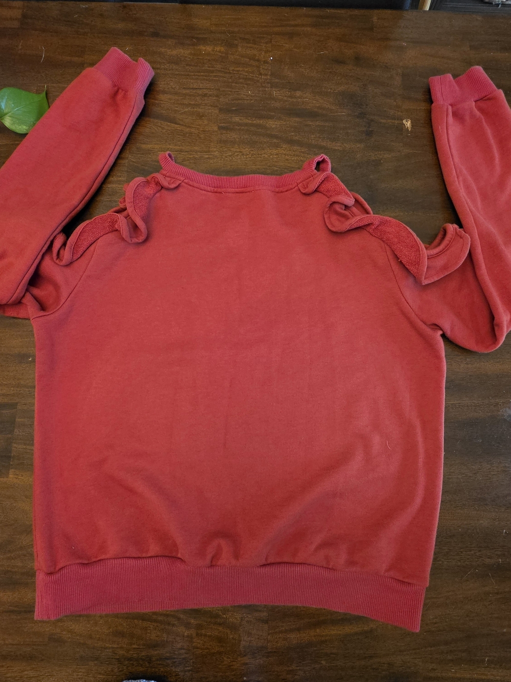 Promesa Red Ruffle-Shoulder Sweatshirt - Picture 2 of 6
